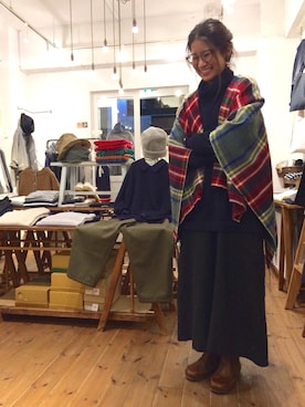 「ニットワンピース」｜「アイテム（サロペット/オーバーオール）」を使った、YARRA吉祥寺店さん（レディース・158cm）の冬コーディネート