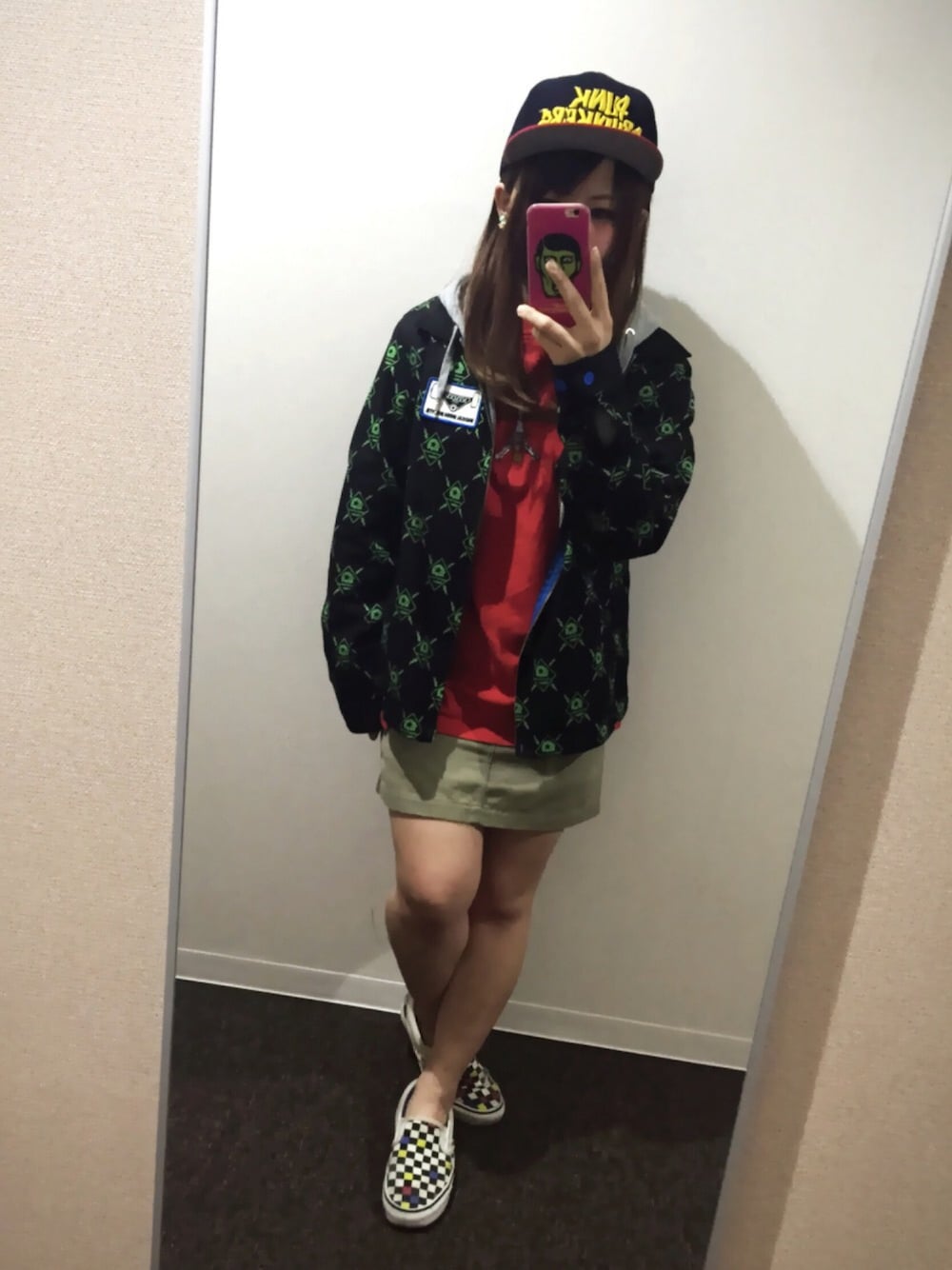 「PUNK DRANKERS、パンクドランカーズ、MAGICAL MOSH MISFITS、マモミ、GU、VANS、x-girl、エックスガール、スケータースタイル、powell」｜「PUNK DRUNKERSのアイテム（キャップ、ブラック系）」を使った、あやぴぴぴさん（レディース・152cm）の春コーディネートの1枚目の写真