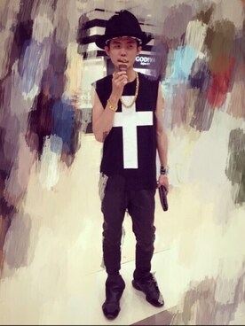 「CELINE」｜「アイテム（財布/小物）」を使った、李銘偉さん（メンズ・181cm）の夏コーディネート