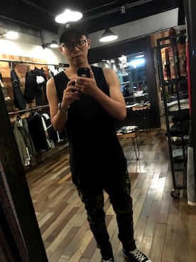 「REPUTATION（レピュテーション）のアイテム（帽子）」を使った、童昱翔さん（メンズ・175cm）の春コーディネート