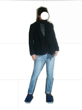 「HARE（ハレ）のメルトンPジャケット(HARE)（ピーコート、ブルー系）」を使った、Danielさん（メンズ・184cm）の冬コーディネート