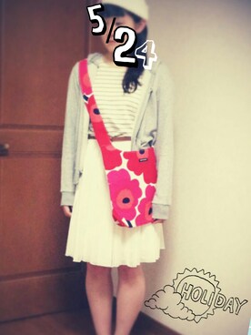 「LOWRYS FARM（ローリーズファーム）のアイテム（スニーカー、ホワイト系）」を使った、まりめっこ∞さん（レディース・156cm）の春コーディネート