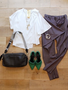 「tiny dinosaur（タイニーダイナソー）のアイテム」を使った、chaosbohemiaさん（レディース・156cm）の夏コーディネート