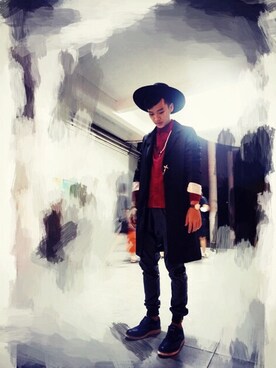 「HUGO BOSS（ヒューゴボス）のアイテム（腕時計）」を使った、CalvinLee さん（メンズ・180cm）の冬コーディネート