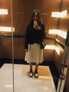 「initial（イニシャル）のアイテム（テーラードジャケット）」を使った、Ally Leongさん（レディース・168cm）の冬コーディネート