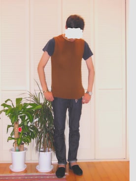 「Anachronorm（アナクロノーム）のアイテム（ニット/セーター、ブラウン系）」を使った、hiro-yukiさん（メンズ・180cm）の秋コーディネート