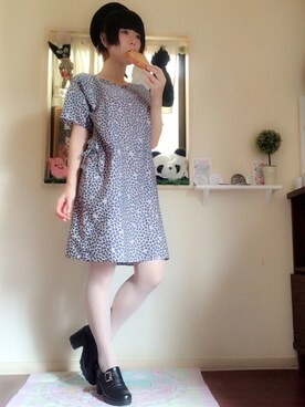 「HELL CAT PUNKS（ヘルキャットパンクス）のアイテム（帽子）」を使った、菊さんさん（レディース・160cm）の夏コーディネート