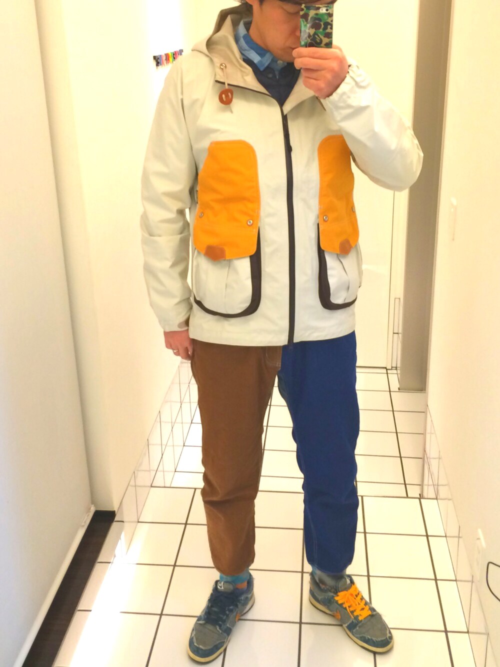 「go slow caravan、02deriv.、ユニクロ、NIKE、スワロフスキー、キラキラ、ブリンブリン、アウトドアスタイル、高木里代子、JAZZ」｜「02DERIV.のアイテム（マウンテンパーカー、ベージュ系）」を使った、流山ＲＥＤＳさん（メンズ・180cm）の冬コーディネートの1枚目の写真