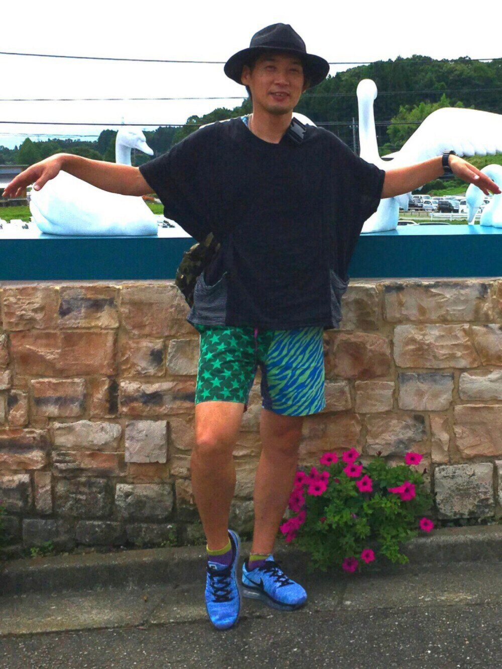「チャイハネ、ALDIES、NIKE、A BATHING APE、PORTER」｜「no brandのアイテム（ハット、ブラック系）」を使った、流山ＲＥＤＳさん（メンズ・180cm）の夏コーディネートの1枚目の写真