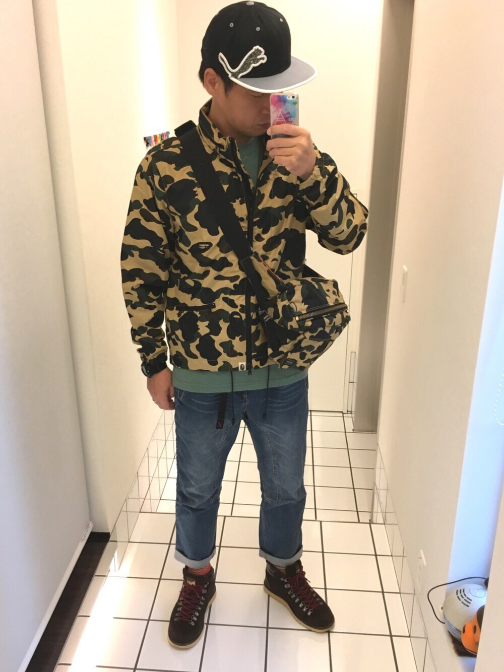 「PUMA、A BATHING APE、go slow caravan、GRAMICCI、MADFOOT、迷彩、スワロフスキー」｜「PUMAのPUMA GOLF×スワロフスキーデコ（キャップ、ブラック系）」を使った、流山ＲＥＤＳさん（メンズ・180cm）の秋コーディネートの1枚目の写真