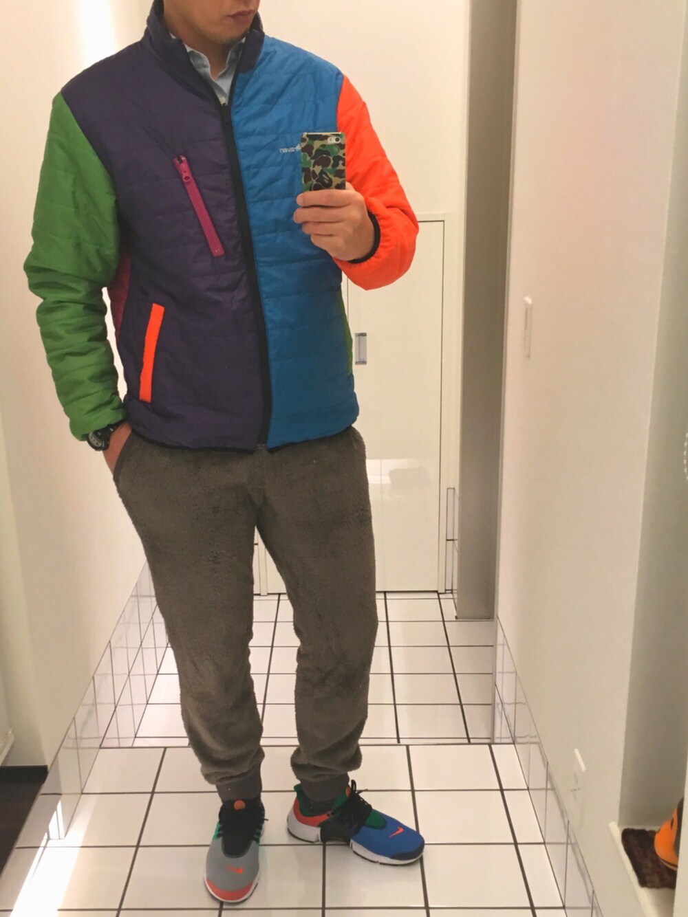 「go slow caravan、ユニクロ、NIKE、BEAMS、クレイジーカラー、A BATHING APE、キモ撮り」｜「go slow caravanの何年か前の福袋品（ダウンジャケット/コート、その他）」を使った、流山ＲＥＤＳさん（メンズ・180cm）の冬コーディネートの1枚目の写真