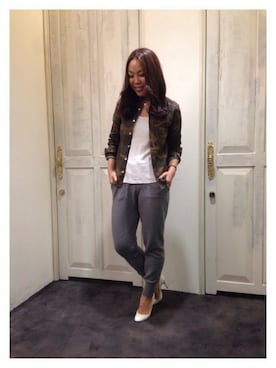 「MOROKOBAR（モロコバー）のアイテム」を使った、EMIさん（レディース・164cm）の冬コーディネート