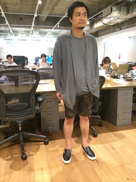 「COMMON PROJECTS（コモンプロジェクト）のアイテム（シューズ）」を使った、ユウスケさん（メンズ・168cm）の春コーディネート
