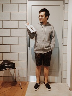 「COMMON PROJECTS（コモンプロジェクト）のアイテム（シューズ）」を使った、ユウスケさん（メンズ・168cm）の夏コーディネート