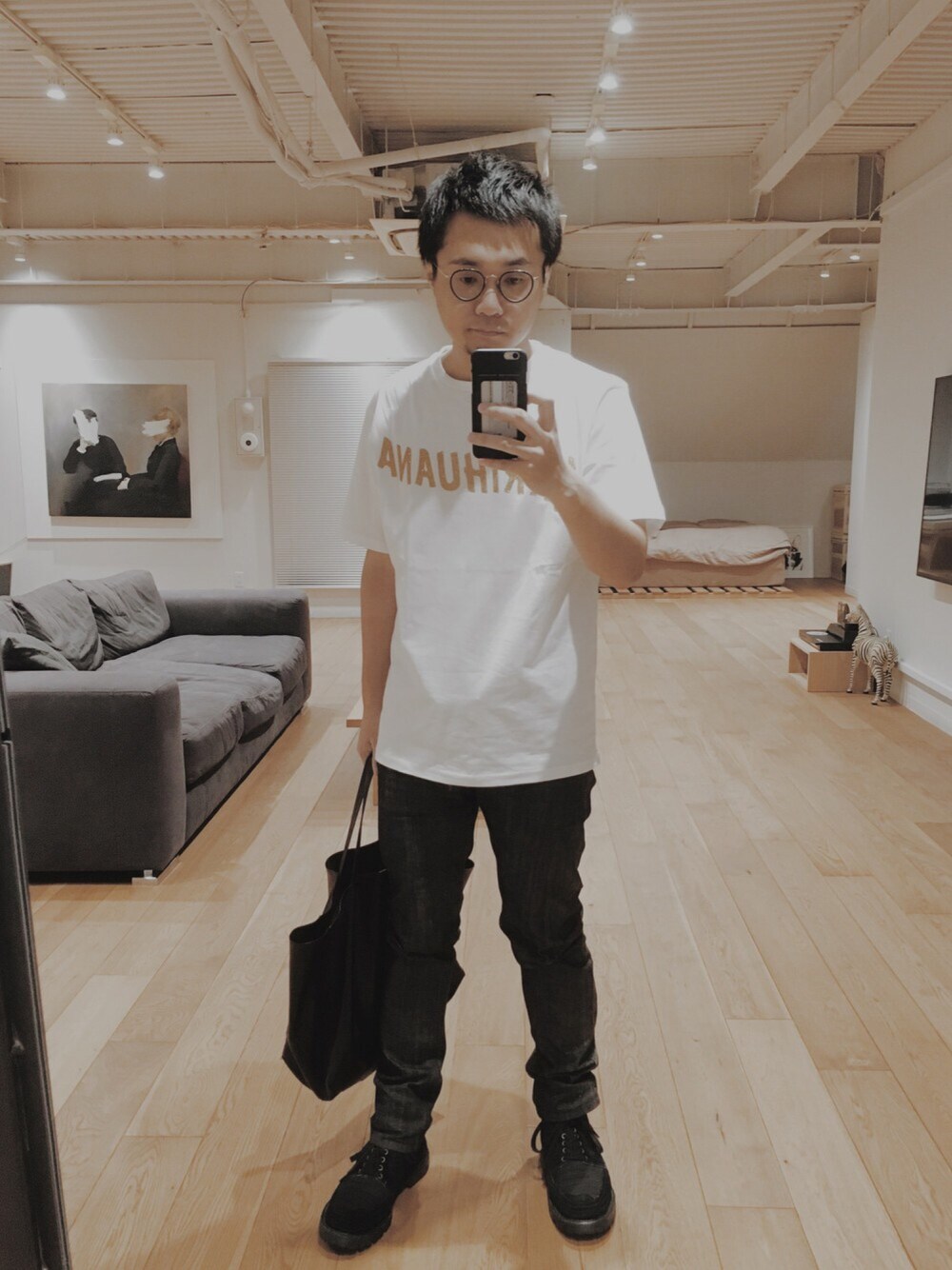 「Palm Angelsのアイテム（Tシャツ/カットソー、ホワイト系）」を使った、ユウスケさん（メンズ・168cm）の夏コーディネートの1枚目の写真