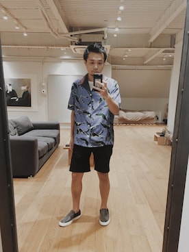 「JULIEN DAVID（ジュリエンデビッド）のアイテム（パンツ）」を使った、ユウスケさん（メンズ・168cm）の秋コーディネート