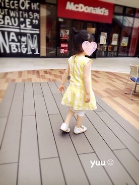 「GAP（ギャップ）のアイテム（ワンピース、イエロー系）」を使った、yuuさん（キッズ・100cm）の夏コーディネート