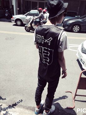 洪祈さん（メンズ・178cm）の秋コーディネート