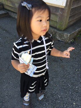 「ZARA（ザラ）のアイテム（Tシャツ/カットソー、ブラック系）」を使った、Casey さん（キッズ・110cm）の秋コーディネート