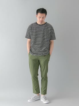 「URBAN RESEARCH（アーバンリサーチ）のアイテム（スニーカー）」を使った、kondoさん（メンズ・180cm）の春コーディネート