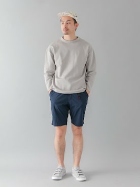 「URBAN RESEARCH（アーバンリサーチ）のアイテム（スニーカー）」を使った、kondoさん（メンズ・180cm）の春コーディネート