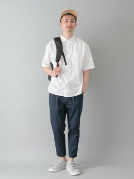 「URBAN RESEARCH（アーバンリサーチ）のアイテム（スニーカー）」を使った、kondoさん（メンズ・180cm）の春コーディネート