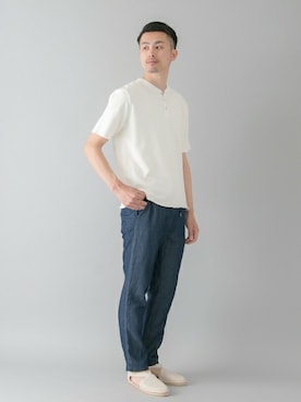 「URBAN RESEARCH（アーバンリサーチ）のアイテム（サンダル）」を使った、kondoさん（メンズ・180cm）の春コーディネート