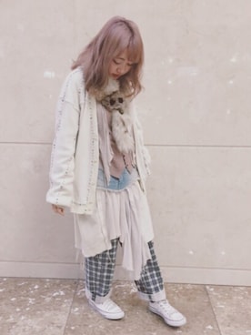「keisuke kanda（ケイスケカンダ）のアイテム（カーディガン/ボレロ）」を使った、かよこやざきさん（レディース・156cm）の冬コーディネート