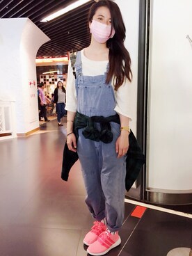 Sinjeh Wさんのコーディネート