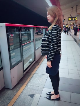 「MANGO（マンゴ）のアイテム（ノーカラージャケット）」を使った、yaya_oyoungさん（レディース・166cm）の冬コーディネート