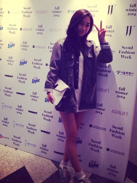 Hwang Ae eunさんのコーディネート