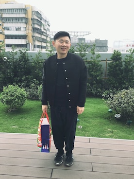 「Marc by Marc Jacobs（マークバイマークジェイコブス）のアイテム（パーカー）」を使った、Gaudyさん（メンズ・168cm）の冬コーディネート