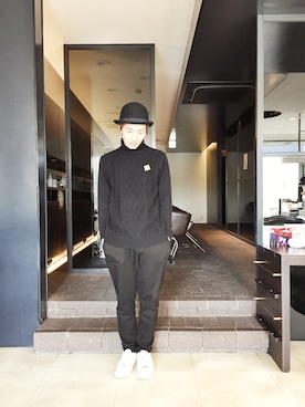 「COMMON PROJECTS（コモンプロジェクト）のアイテム（シューズ）」を使った、ミヤタ リョウさん（メンズ・168cm）の冬コーディネート