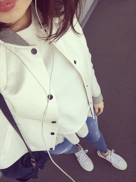 「ブルー x ホワイト」｜「アイテム（ブルゾン）」を使った、Aika❤︎さん（レディース・159cm）の冬コーディネート