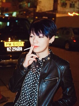 Monsha Wongさんのコーディネート