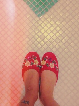 Monsha Wongさんのコーディネート