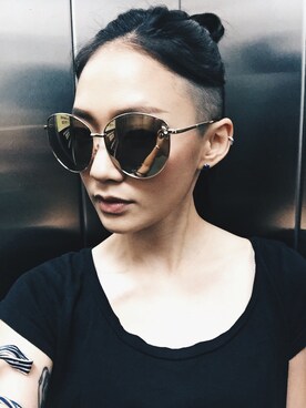 Monsha Wongさんのコーディネート