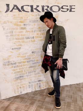 「アイテム（クラッチバッグ）」を使った、tsubasa183さん（メンズ・178cm）の秋コーディネート