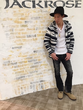 「JACKROSE（ジャックローズ）のハイパーストレッチスタンダード加工デニム（デニムパンツ）」を使った、tsubasa183さん（メンズ・178cm）の秋コーディネート