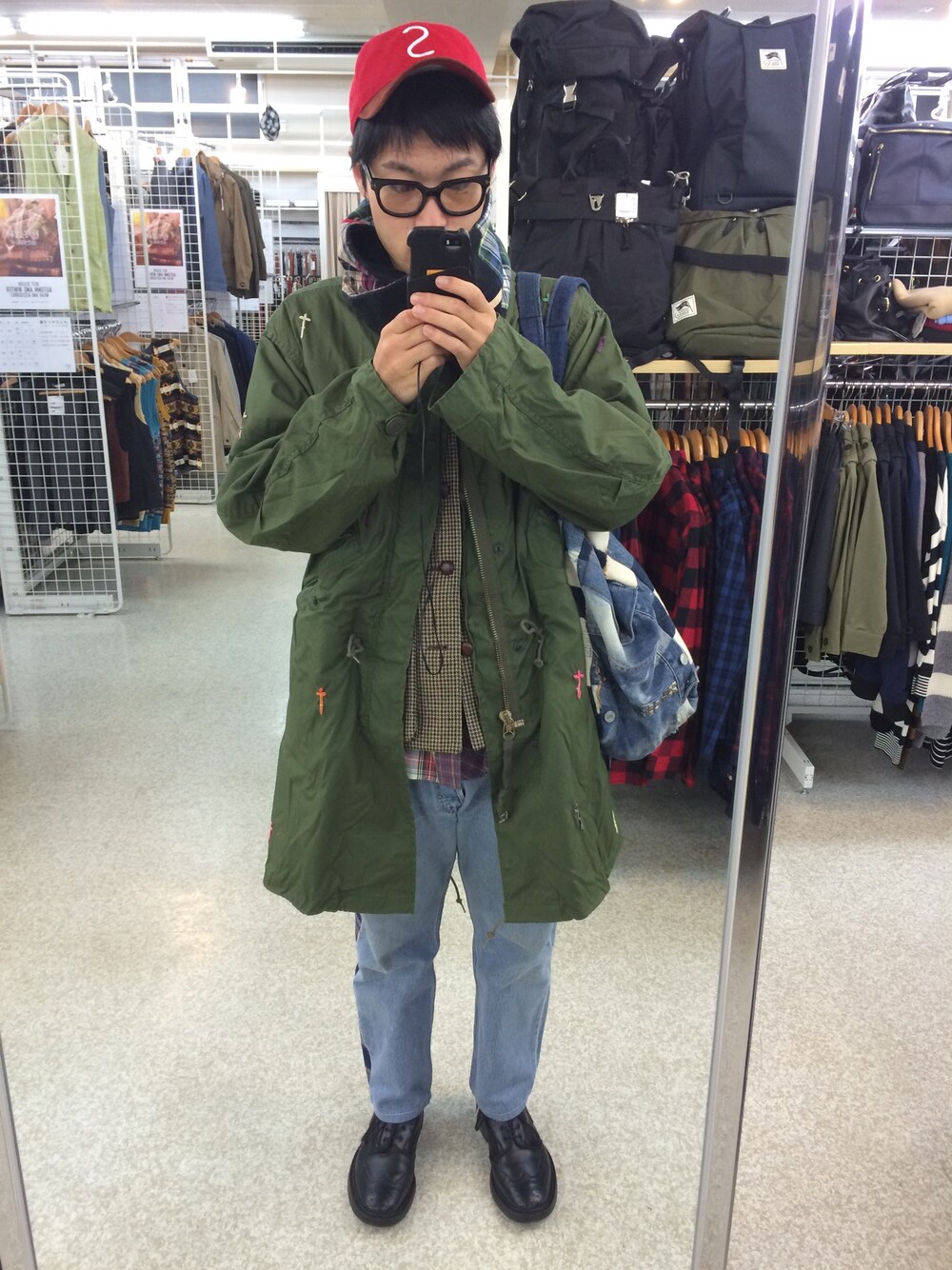 「重ね着、モッズコート、チェック、カラフル、SHANANA MIL、変態」｜「soeのLHP/エルエイチピー/SOE/ソーイ/soe×NEW ERA COTTON TWILL CAP（キャップ、レッド系）」を使った、redramenman(元)さん（メンズ・178cm）の秋コーディネートの1枚目の写真
