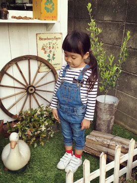 「Lee（リー）の【LEE】ボーダーロンT（Tシャツ/カットソー、ブルー系）」を使った、SERI-NAさん（キッズ・100cm）の春コーディネート