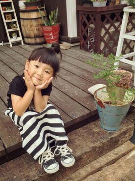 「GROOVY COLORS（グルービーカラーズ）のアイテム（Tシャツ/カットソー、ブラック系）」を使った、SERI-NAさん（キッズ・100cm）の夏コーディネート