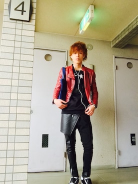 「モード系」｜「アイテム（ライダースジャケット）」を使った、Ryo $himayoshiさん（メンズ・179cm）の冬コーディネート