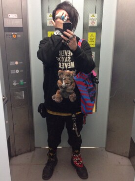 「アイテム（ハンカチ/ハンドタオル）」を使った、mikuruさん（メンズ・165cm）の冬コーディネート