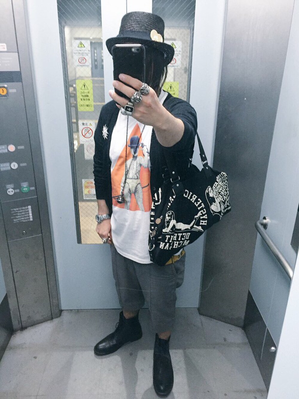 「graceのアイテム（ハット、ブラック系）」を使った、mikuruさん（メンズ・165cm）の夏コーディネートの1枚目の写真