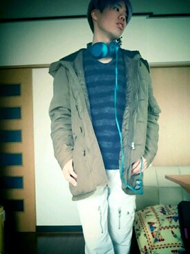 「AZUL by moussy（アズールバイマウジー）のアイテム（ダウンジャケット/コート）」を使った、spot.さん（メンズ・170cm）の春コーディネート