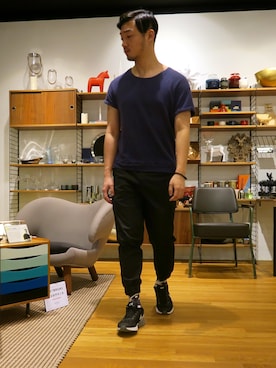 「TRAN泉（トラン）のアイテム」を使った、Pavel Kuoさん（メンズ・178cm）の春コーディネート