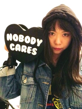 「KILL STAR（キルスター）のアイテム（ハンドバッグ）」を使った、Karinaさん（レディース・164cm）の春コーディネート
