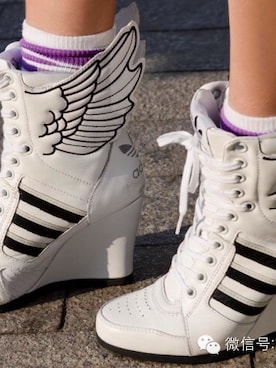 谢沂真さんのコーディネート