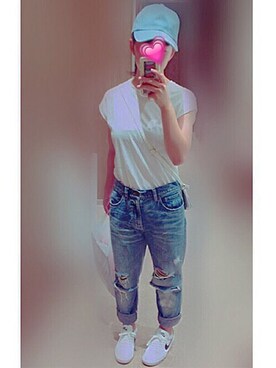 「AZUL（アズール）のアイテム（キャップ）」を使った、SAKIKAさん（レディース・157cm）の夏コーディネート